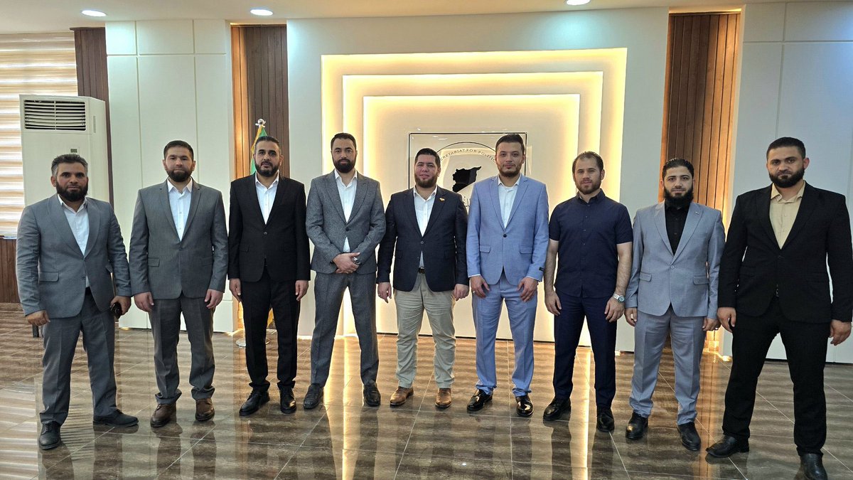 Aziz || عزيز tweet media