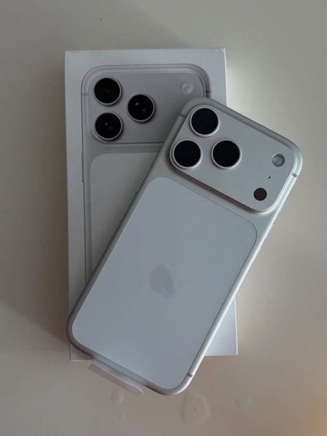 THE KINE tweet media