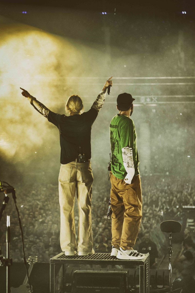 LINKIN PARK tweet media
