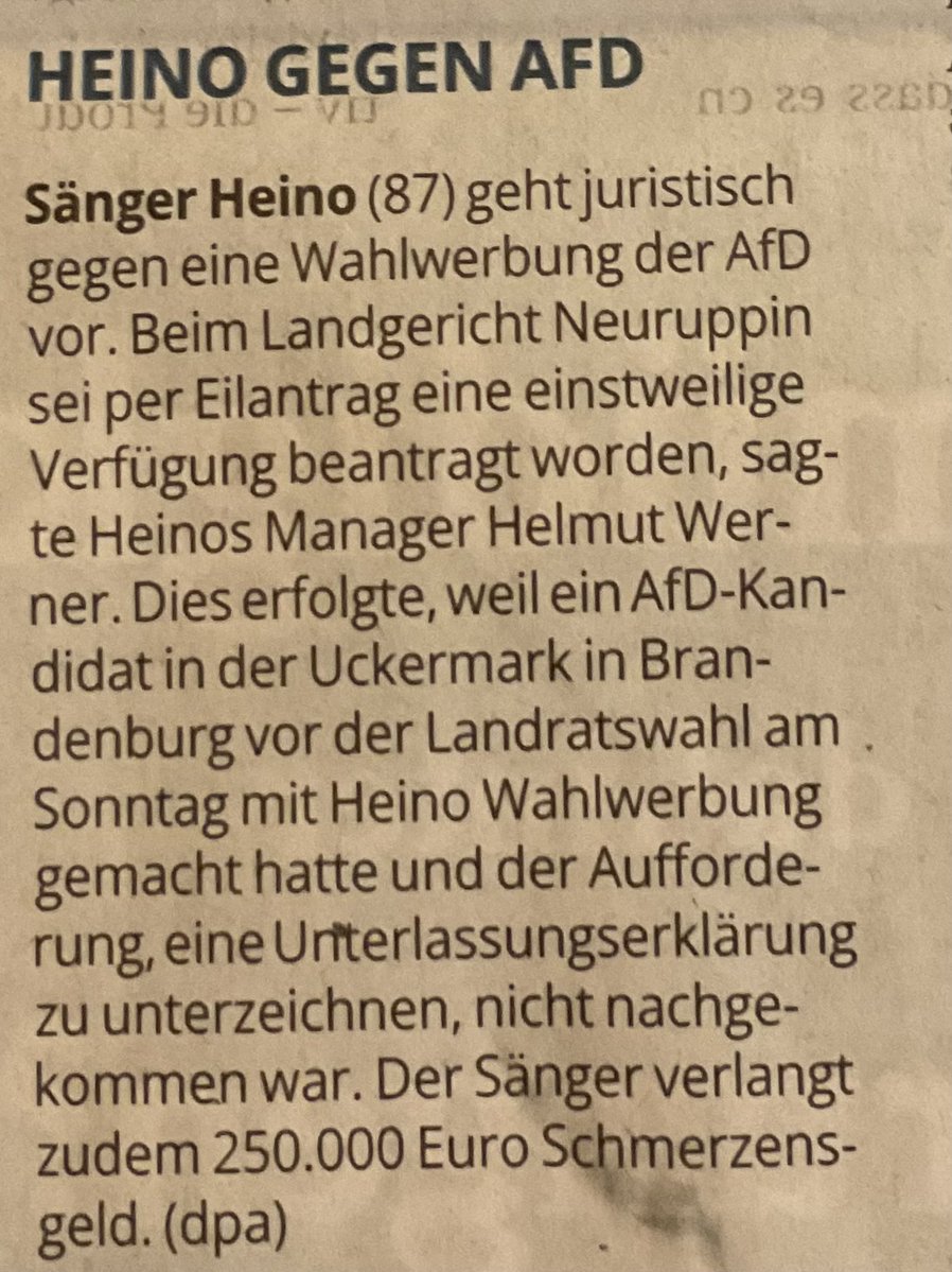 kurzundkurt's tweet image. Hab gegen Heino in der Eifel schon demonstriert „blau, blau blüht der Enzian…“  Aber  jetzt👏👍
#noAfD
