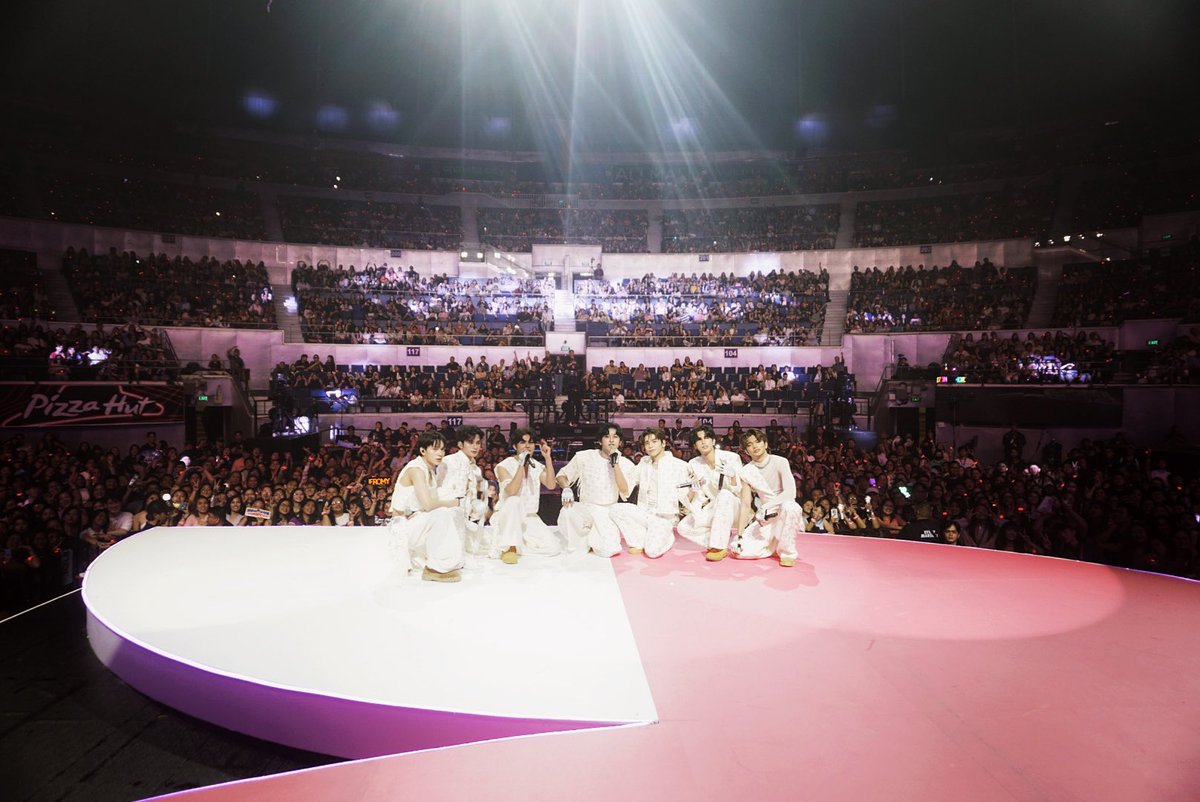 HORI7ONofficial tweet media