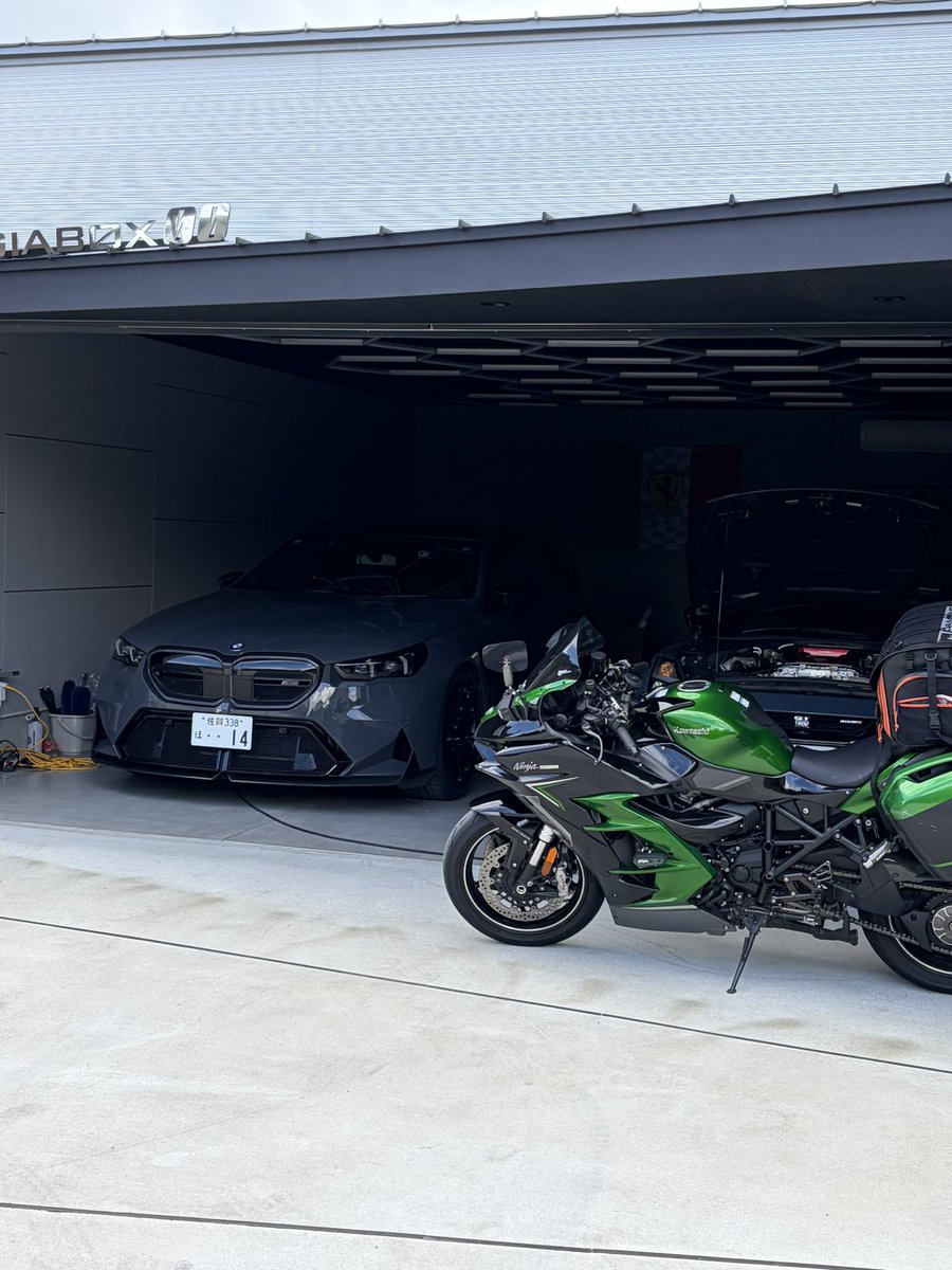 ゲスまる tweet media