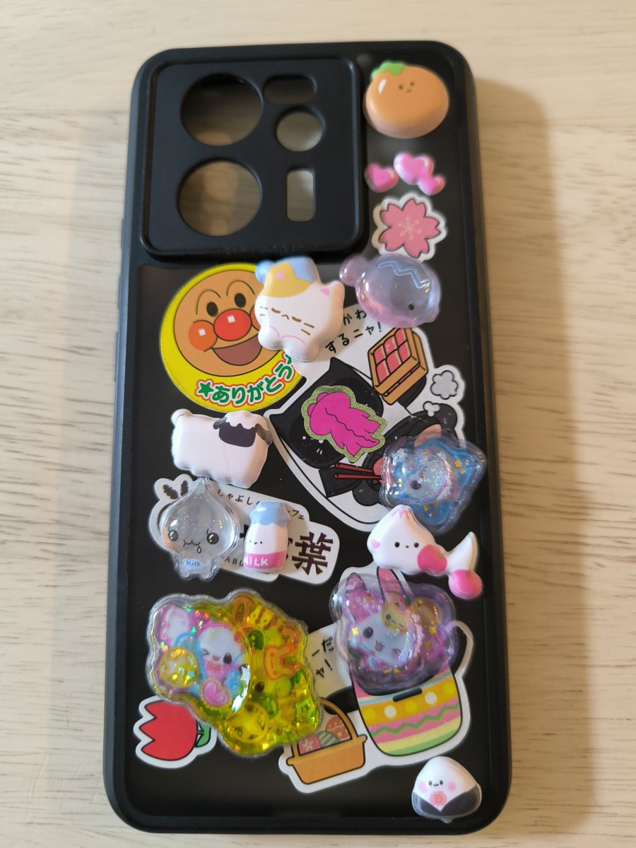 KONshama tweet media