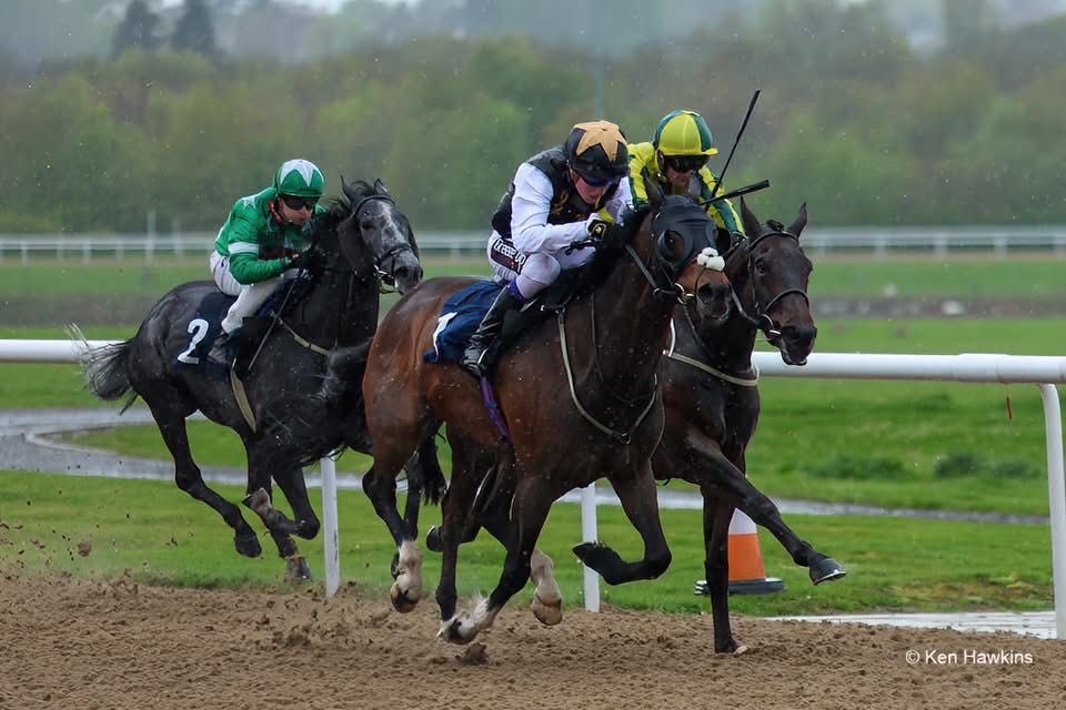 RaceShare's tweet photo. Yes I’m Mali landed a battling win under top weight at Thirsk on Saturday. That followed the popular Robusto scoring at Wolverhampton on Friday.

Looking ahead, we have Spaceport (Lingfield 5.25pm) and Criminal Shore (Newcastle 8pm) in action today, before Breathe Easy - 2 from 2 this year - steps up in grade for the prestigious Esher Cup at Sandown on Friday. Long may this run of form continue.

📸 Great photos of Robusto taken by Ken Hawkins.