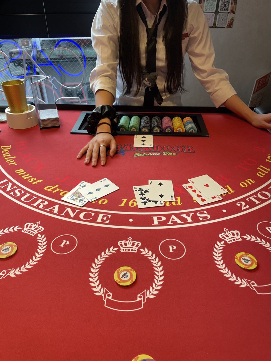 NAKAMEGURO_BD's tweet image. BJも遊びにきませんかー？！♥️

#backdoor #nakameguro #casino #porker #アミューズメントカジノ