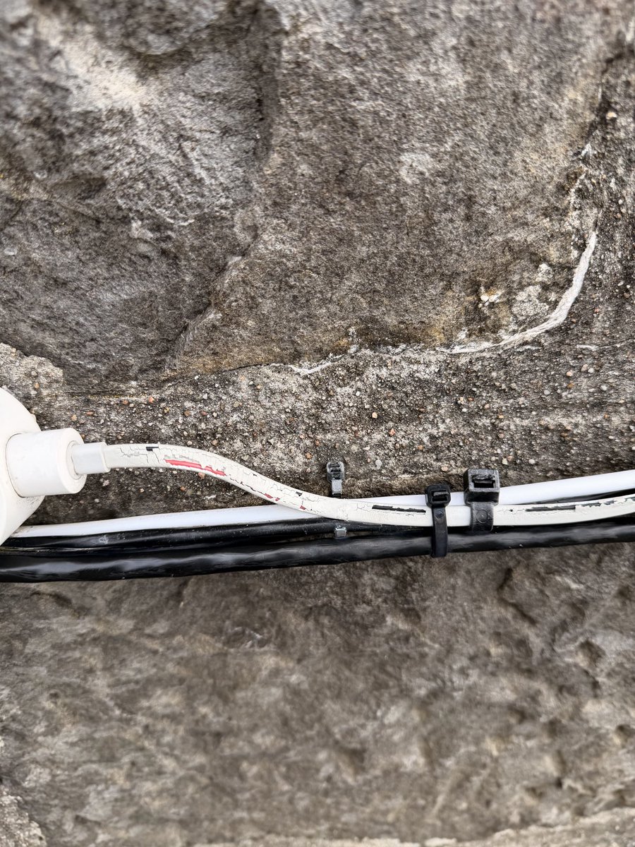 pam_sta's tweet photo. @madebygoogle Nest Outdoor Camera cable after 5+ years outdoor. I know it is out of warranty but never expected that. Camera perfectly fine, just that part of the cable on both cameras. What a waste having to replace a working equipment due to poor quality cables. https://t.co/VZEEZd5KPB