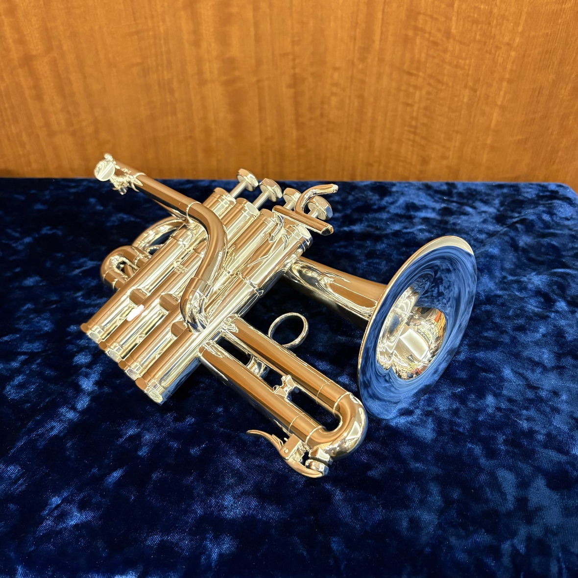 ドルチェ楽器管楽器アヴェニュー東京店 tweet media