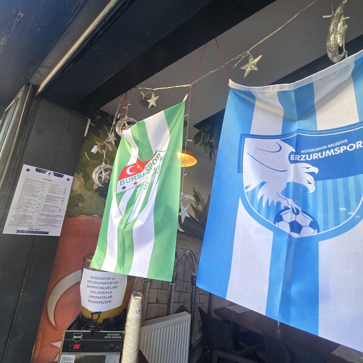 Türk takımları Bursaspor ve Erzurumspor'un şampiyonlukları dolayısıyla limonatalar ikramımızdır 💙🤍💚🇹🇷