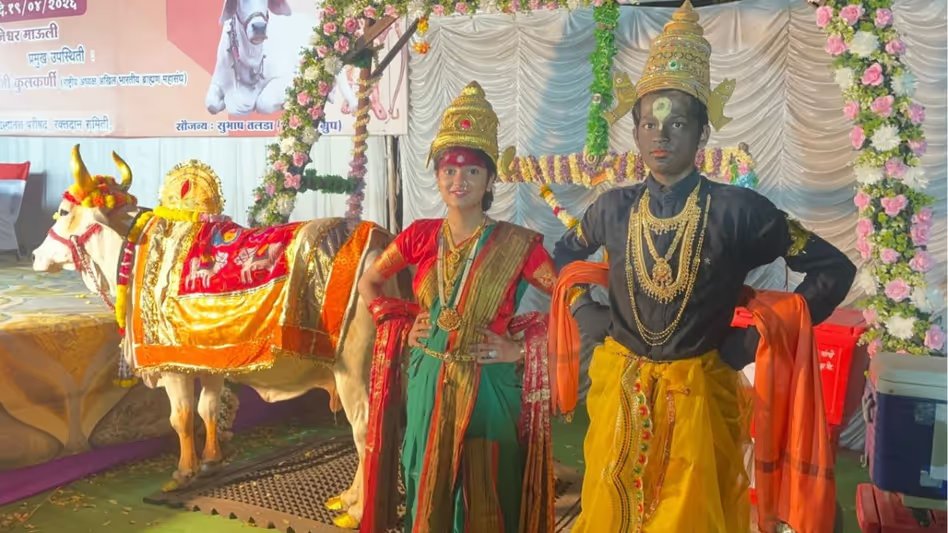 GoodNewsToday's tweet image. अमरावती में रक्त तुला का चमत्कार: गौ माता के नाम पर उमड़ा जनसैलाब, 1400 यूनिट रक्तदान से बनी नई मिसाल 

#amravati #Service #Faith #Confluence 

पूरी खबर पढ़ें: tinyurl.com/ycyyp5n9