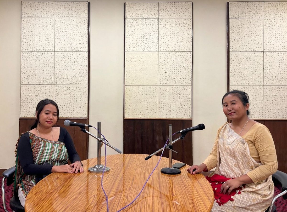 akashvanidiphu's tweet image. Listen to an interview with Jorlin Taropi, on cooking skill as a profession. Interviewed by Rupjily Engtipi.

To be broadcast on 21/4/2026 at 11:00 am on FM 100.9 MHZ or you can tune in to Newsonair App &amp;amp; RAISE App.
NE Waves PB

#AkashvaniDiphu #cookingskills #traditionalcuisine