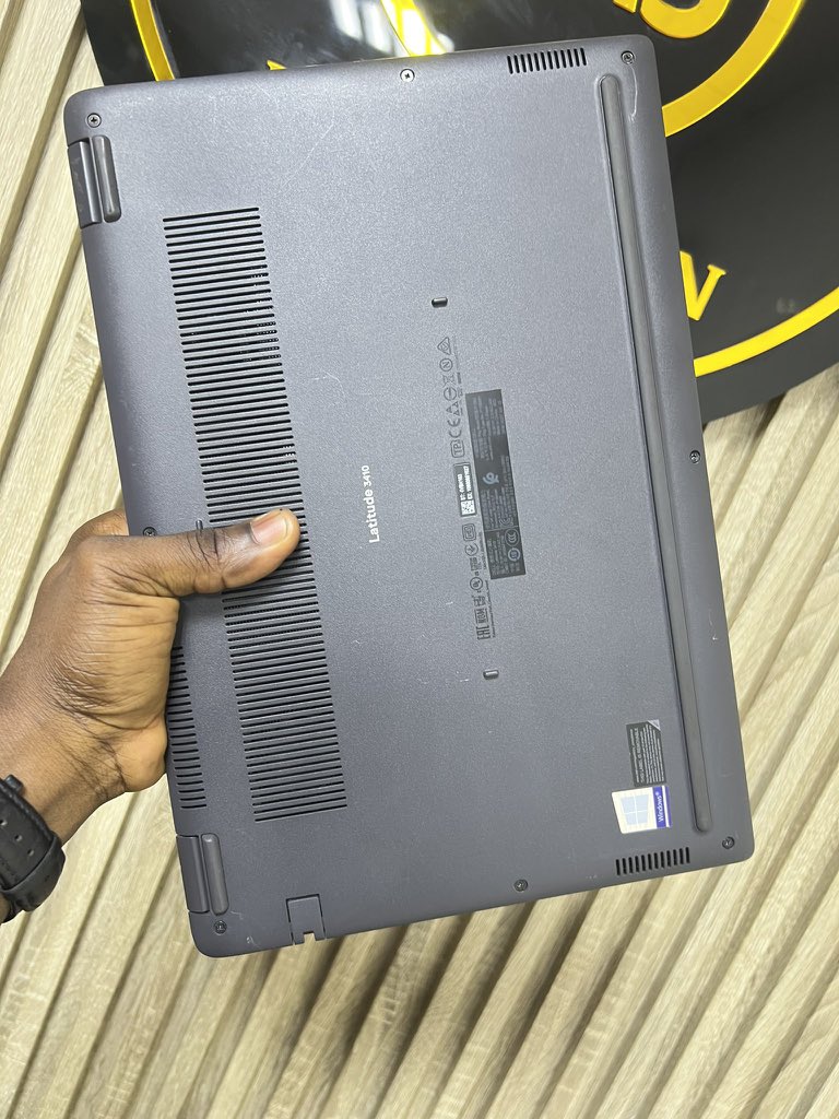 kingsman gadgets tweet media