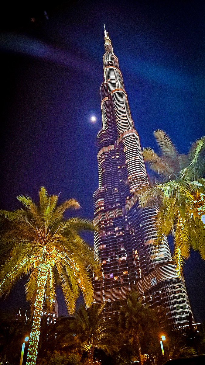 dard_e_disco_'s tweet image. Which cities tell your story better—
the one that made you, or the one that changed you?

For me: Karachi made me.
Dallas shaped me.
Dubai is polishing me. 

#cities #story #life