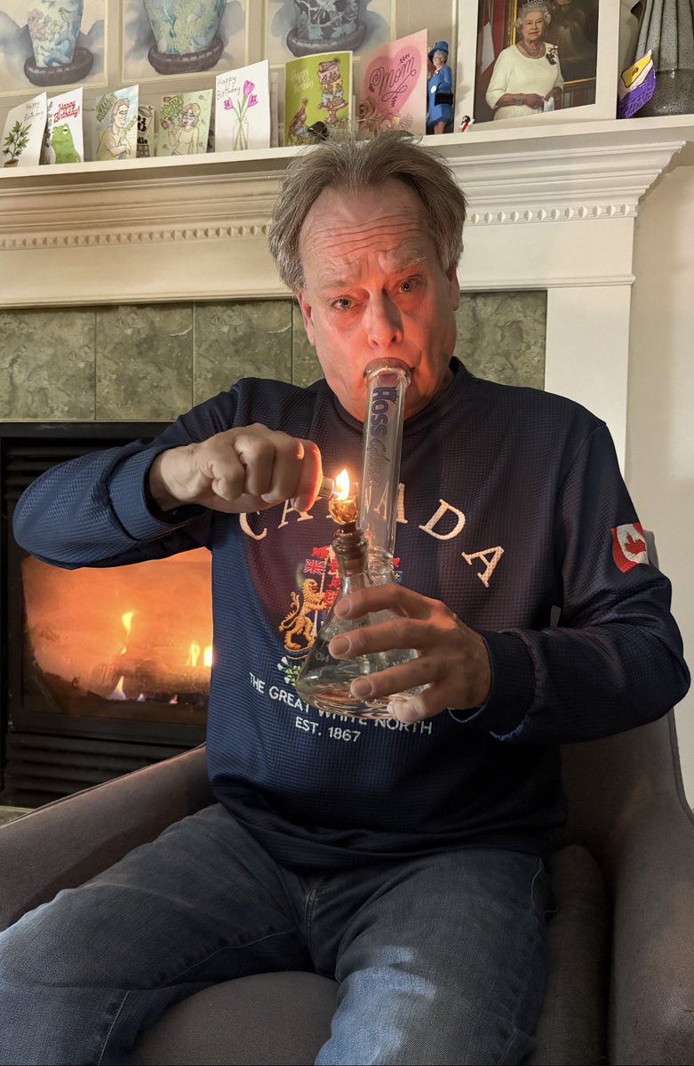 Marc Emery tweet media