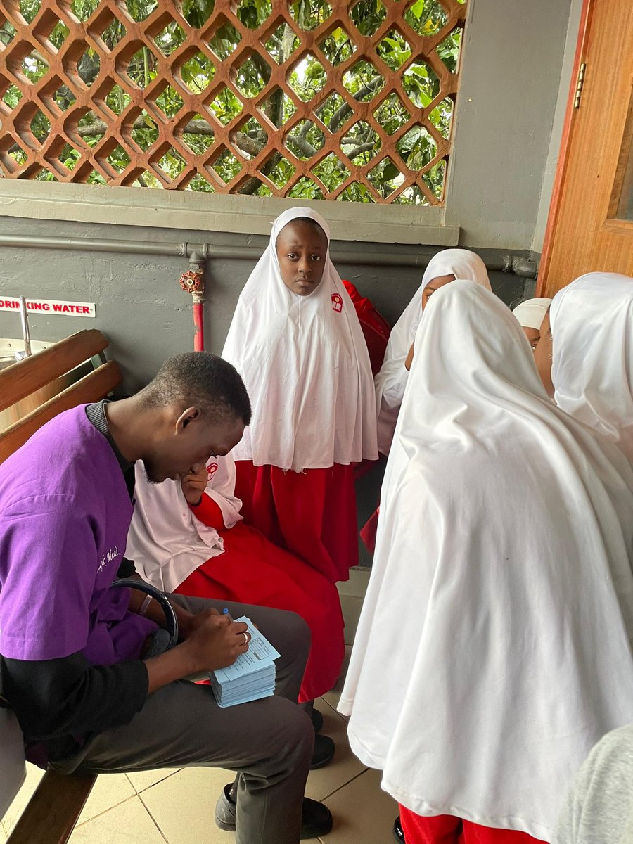 emcare256's tweet image. Mr Kiyemba Shafick, the projects Director actively participating in an outreach to Somali communities in Uganda. 

“We are here to promote quality health for all” 
@ShafikMedi 

#emcare | #reproductivehealth | #refugees