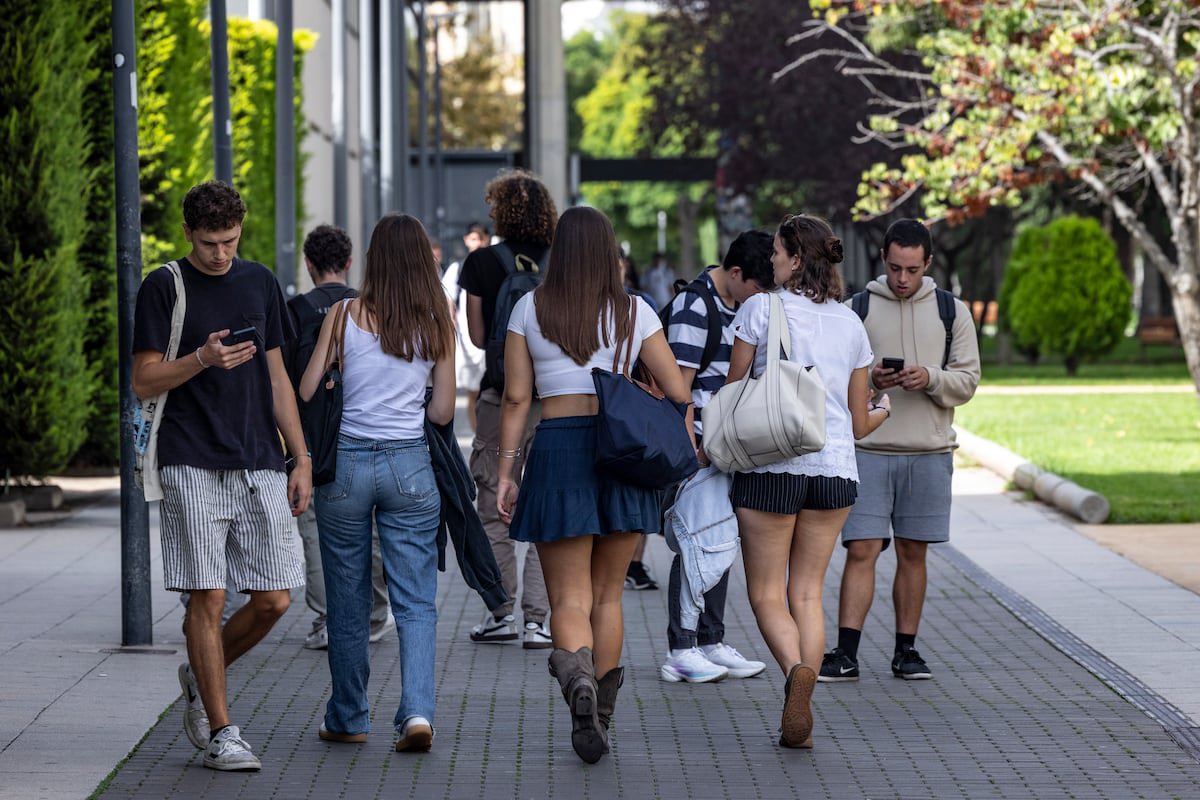 ʜᴇʀQʟᴇs tweet media