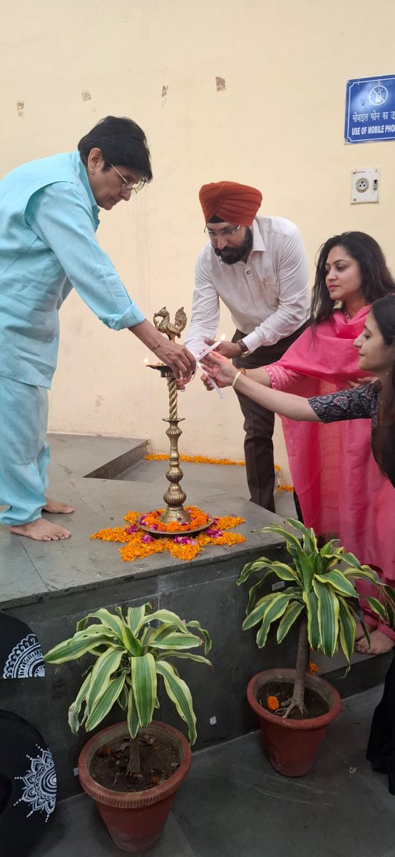 Kiran Bedi tweet media