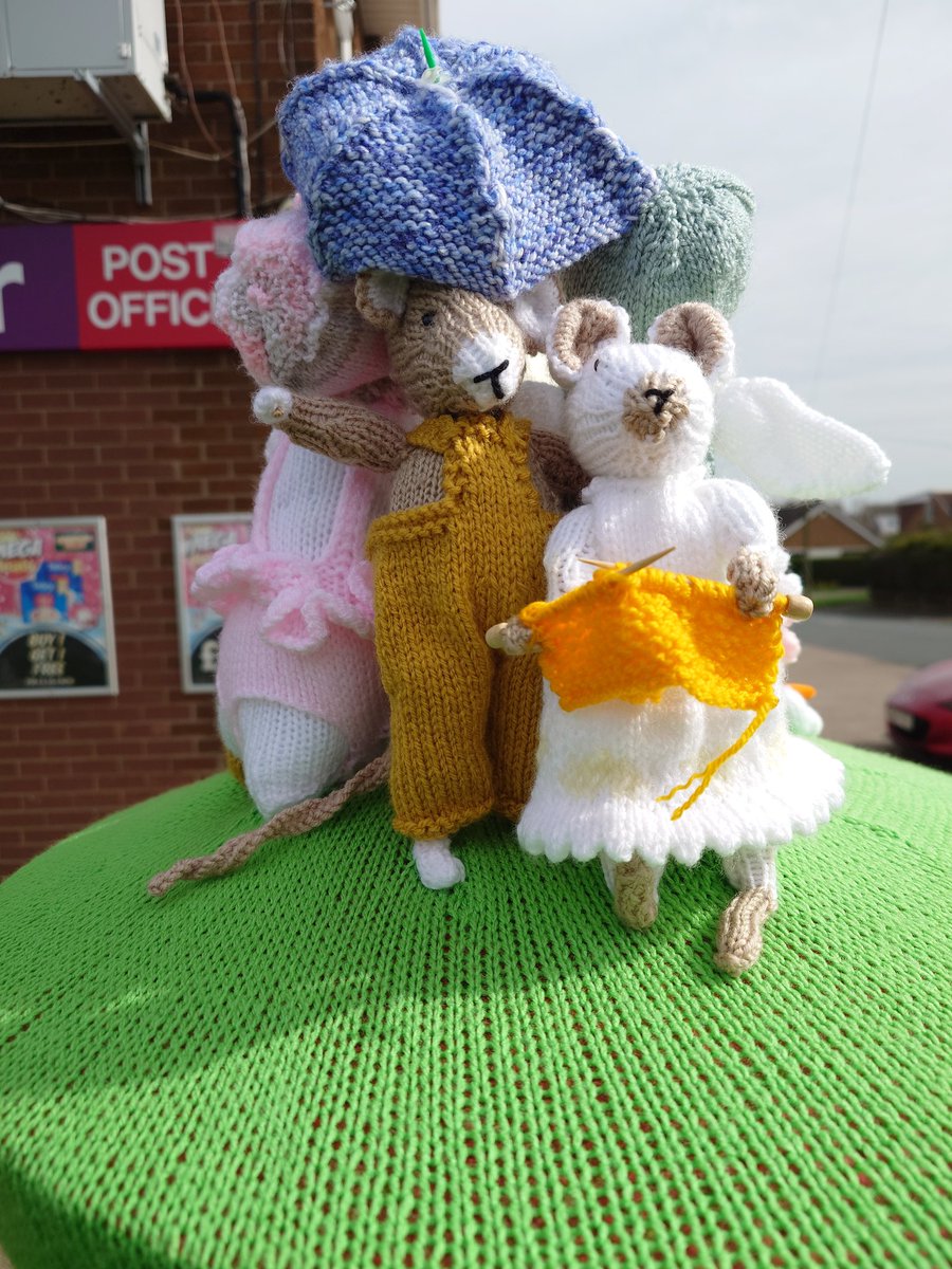 I'm__only_sleeping__! tweet media