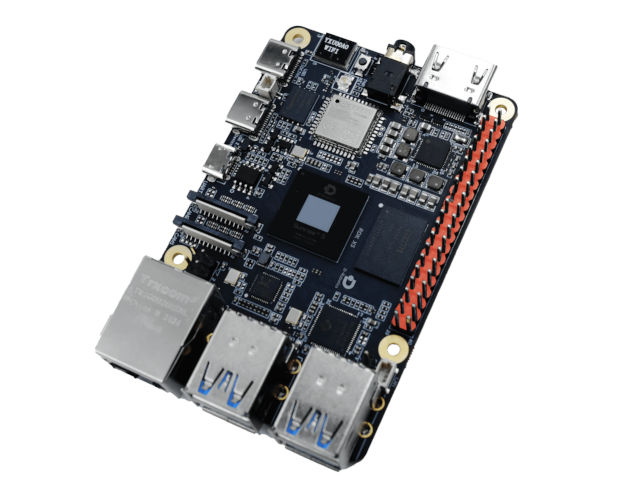 共立エレショップ tweet media