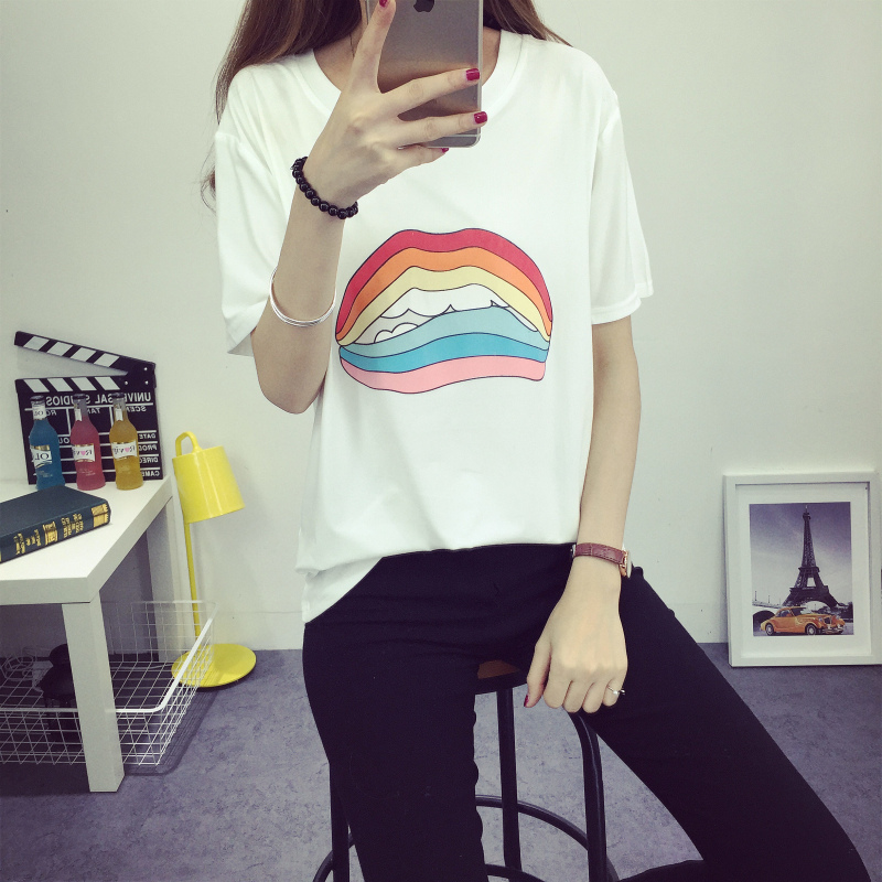 1691Mallesha's tweet image. Just folded a mountain of laundry—now my couch is finally visible again!  #HomeVibes #SmallWins