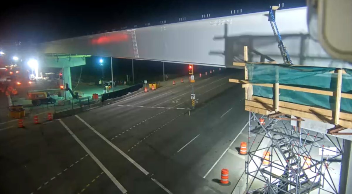 DriveBC's tweet image. 🚧 #BCHwy15 / 176th St at Fraser Hwy, watch for lane closures and crews working overnight. #SurreyBC
ℹ️ More info: drivebc.ca/?type=event&amp;amp;id…