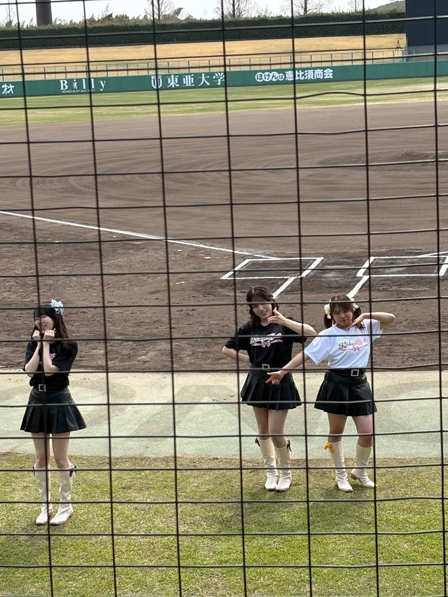 MK SCRATCH tweet media