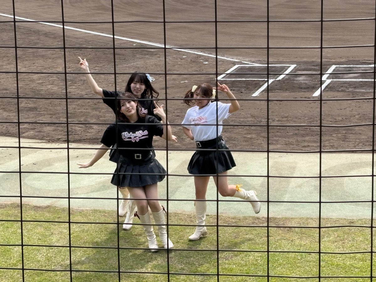 MK SCRATCH tweet media