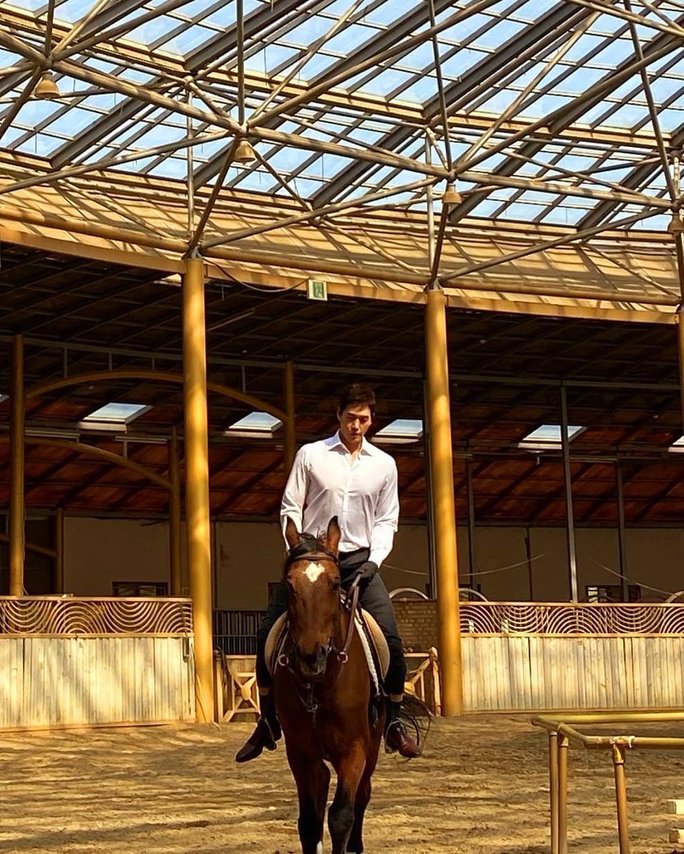 𝙏𝘼𝙀 tweet media