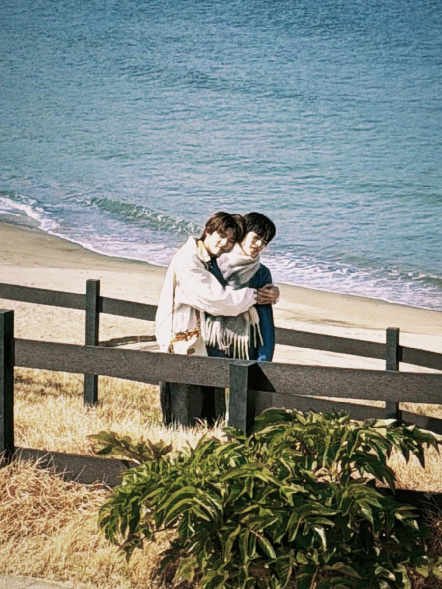 esjei ✨ tweet media