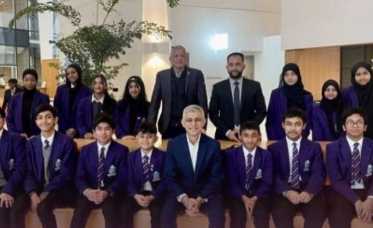 HJB News tweet media