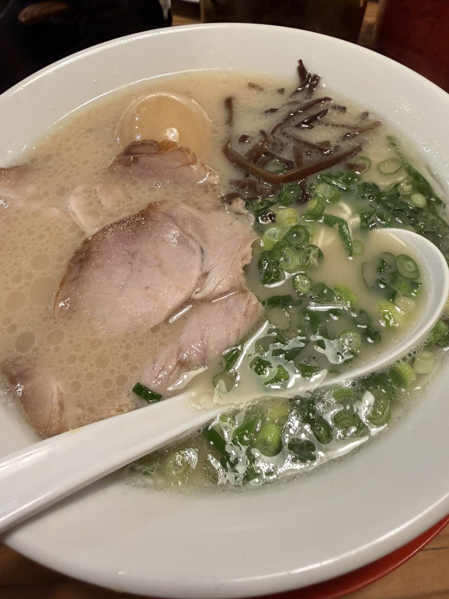 ばりよか🍜JINS tweet media