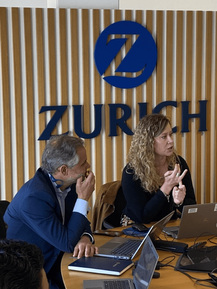 Zurich Seguros España tweet media