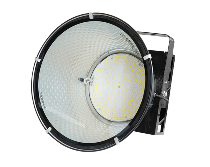 yizhao89615's tweet image. Unleash Extreme Brightness – Long Range Searchlight That Turns Night into Day

#Searchlight #HighPowerLight #SuperBright #LongRangeLighting #LEDTorch #OutdoorLighting #NightWork #SecurityLight #PortableLighting #PowerfulBeam