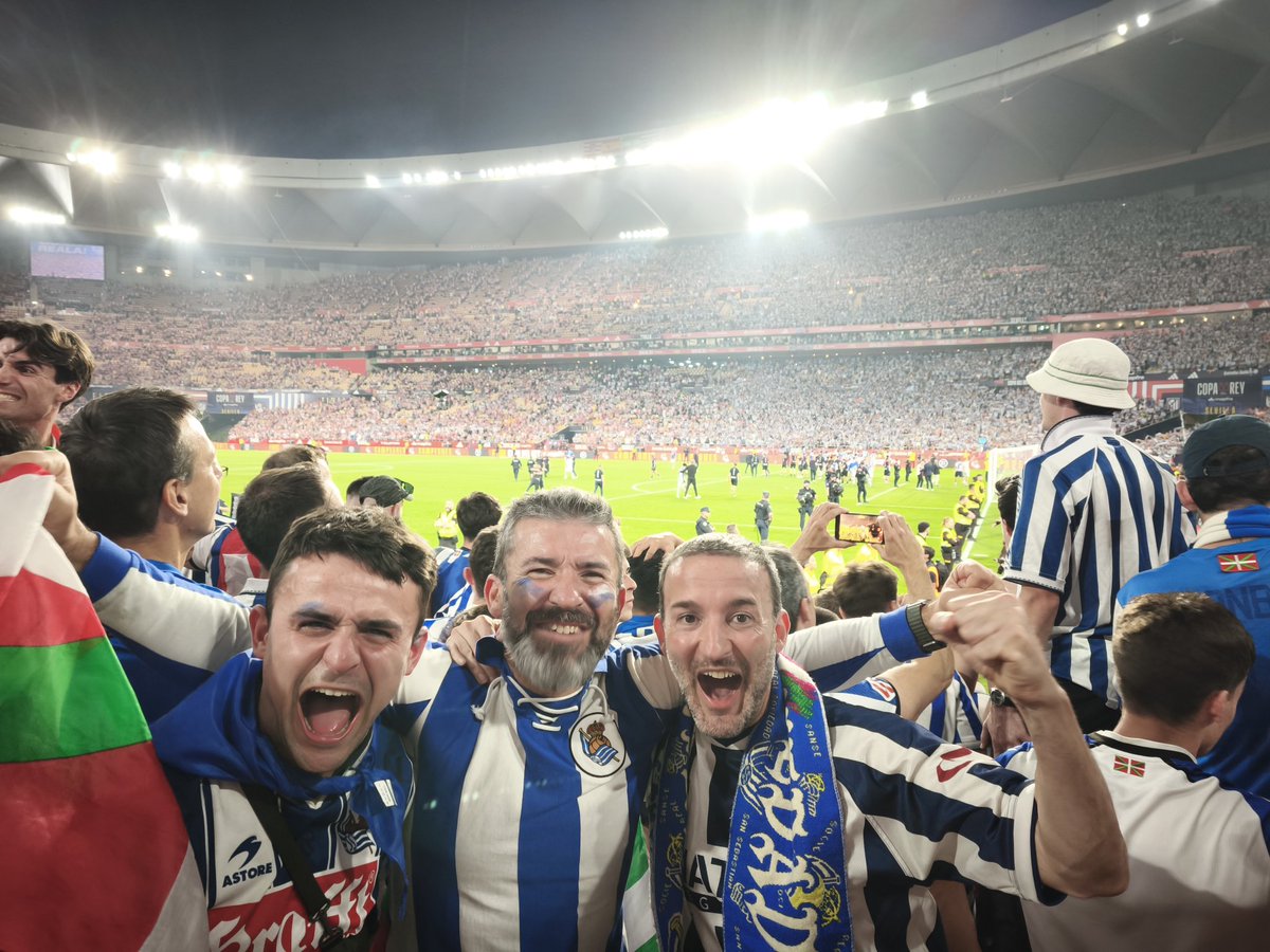 Fausto Ríos tweet media