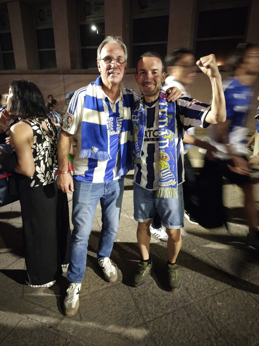 Fausto Ríos tweet media