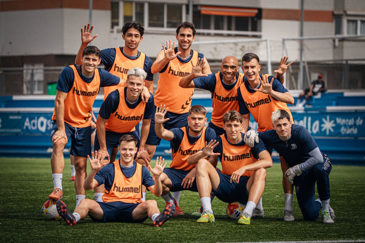 Club Esportiu Europa tweet media
