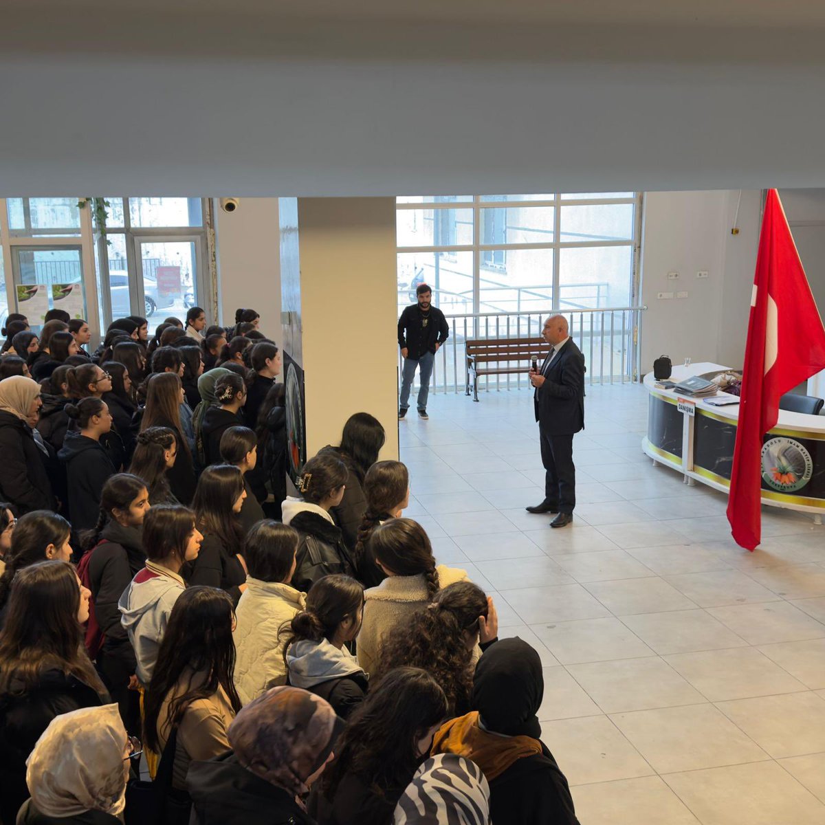 Yüksekova İlçe Milli Eğitim Müdürlüğü tweet media