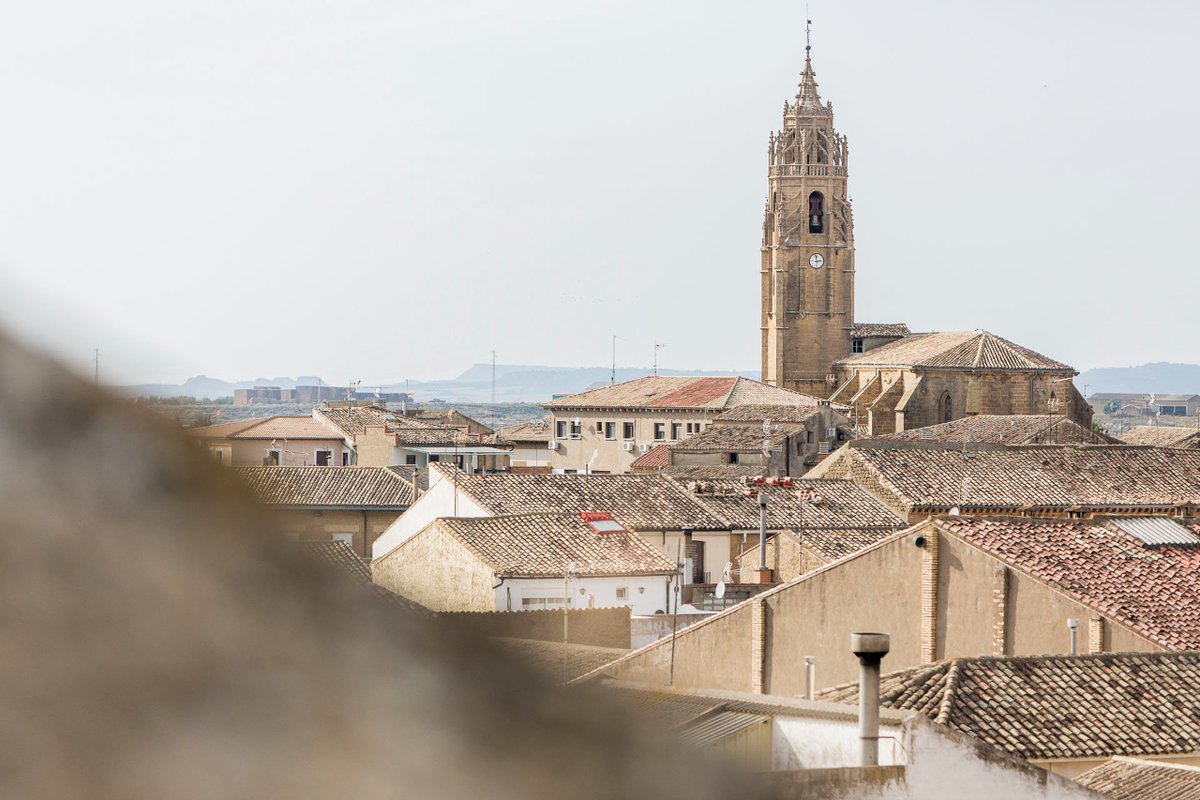 Turismo5Villas's tweet photo. 📌Ruta de #slowdriving por los Castillos: #Sádaba
Inconfundible su perfil de la localidad gracias a su magnífico castillo, uno de los más monumentales y representativos de su época en Aragón.
Consulta la ruta aquí: https://t.co/Za4dibI1O4
@aragonturismo @sadaba https://t.co/QRZVoKvjXT