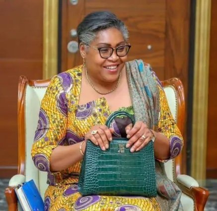 CHAUFFEUR Tout-Kin tweet media