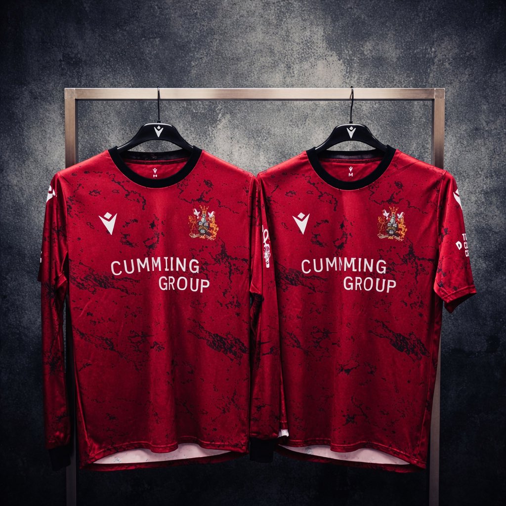 MacronSwansea's tweet photo. The new @USWCricket kit is ready to go for the 2026 season 🏏

Good luck for the season — it’s been a pleasure to sort 🙌

Off-field kit available here:
https://t.co/TXrzM2WFWx

To get kitted out, contact:
📧 luc@macronstoreswansea.co.uk https://t.co/uLTxjPjN6p