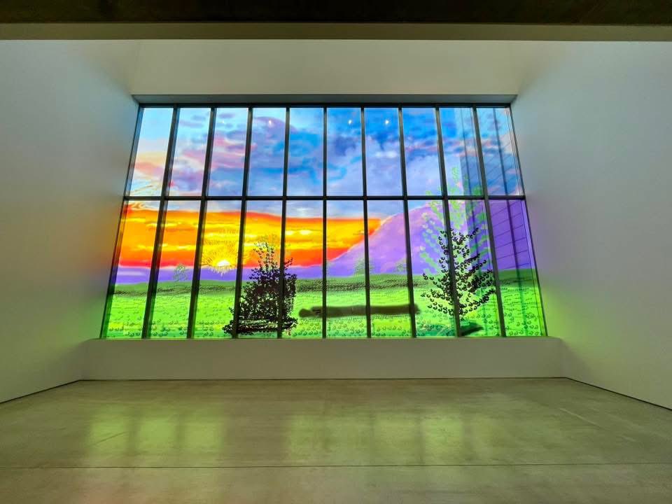 LoveMargate's tweet image. The stunning new window by David Hockney at Turner Contemporary 😍
📷 by @CliveHart 
#davidhockney #turnercontemporary #margate #lovemargate #davidhockneyart