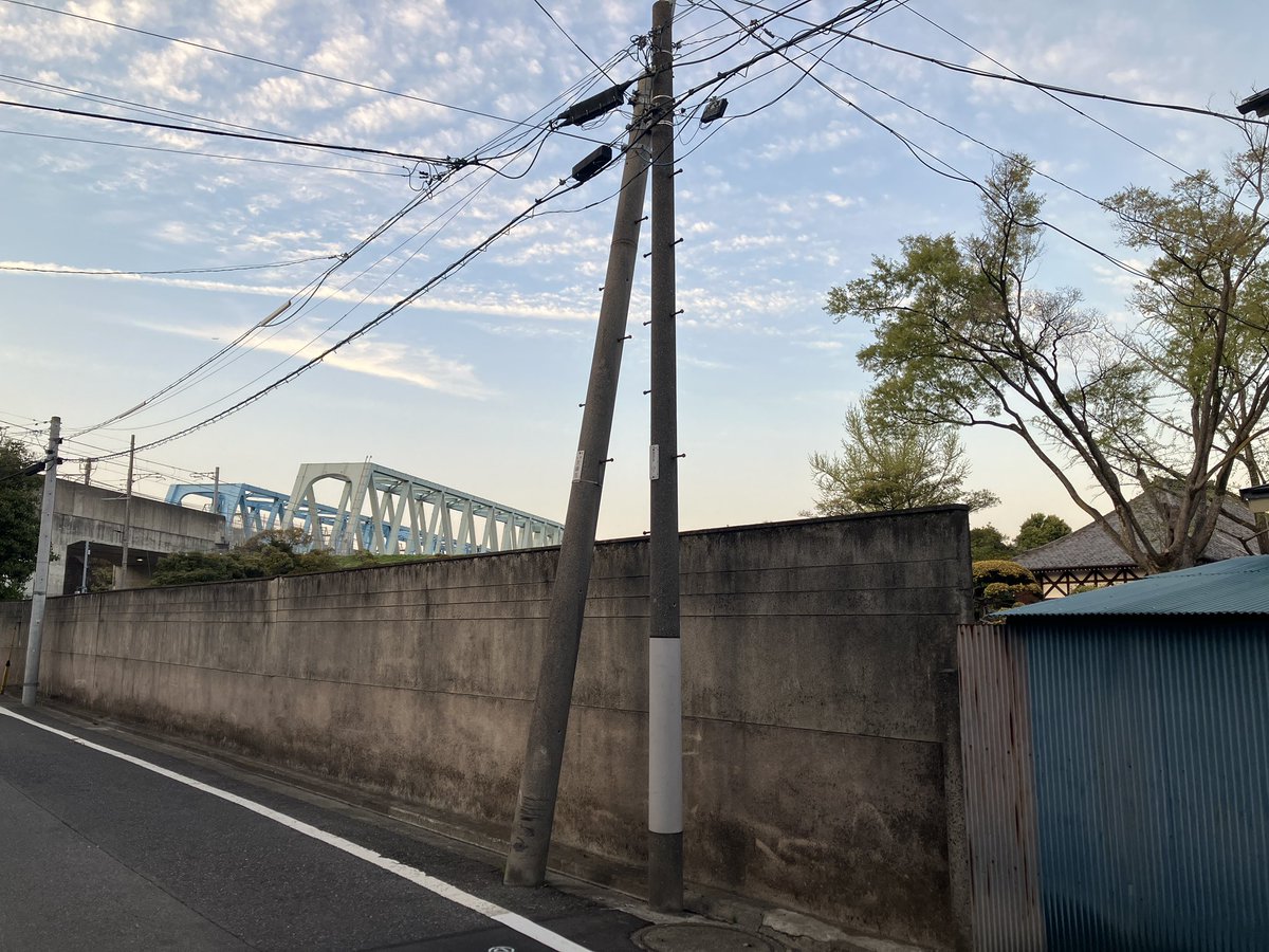 りろ tweet media