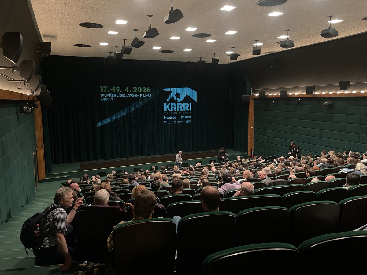 sarunalemon's tweet photo. první návštěva krnova za námi a nadšení je veliké. krásné kino, perfektní zázemí a příjemný počet návštěvníků. pro mě osobně navíc nostalgický návrat do doby studia na favffmu :) https://t.co/Re3uADJ7We