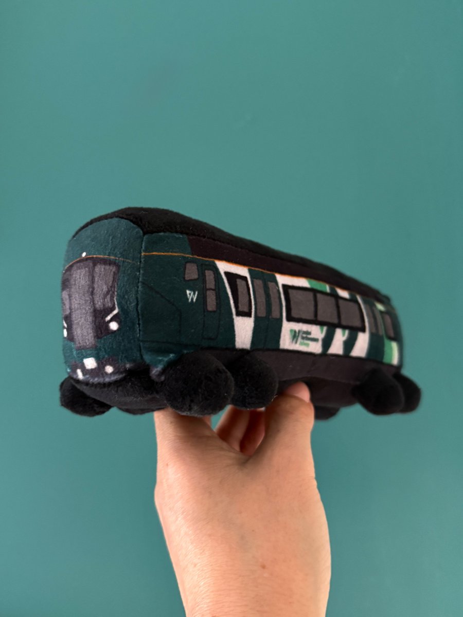 London Northwestern Railway tweet media