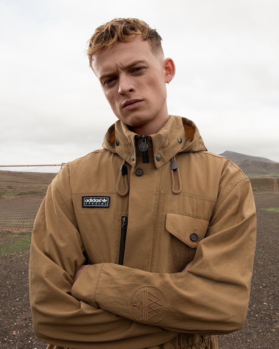 endclothing's tweet photo. Introducing the adidas SPZL SS26 collection – fronted by British actor, Anson Boon. The latest collection draws on adidas’ inimitable brand heritage and beloved styles from the archive, reinterpreting them with a modern perspective.
 
Register online for the adidas SPZL SS26 footwear collection at  https://t.co/wknJ0pylxs. Draw closes Friday 24th April BST. The apparel and accessories collection will be available online from 10am BST on Friday 24th April. Limited units available first come, first served on the day of launch in our Newcastle, Glasgow, London, Manchester and Milan stores.