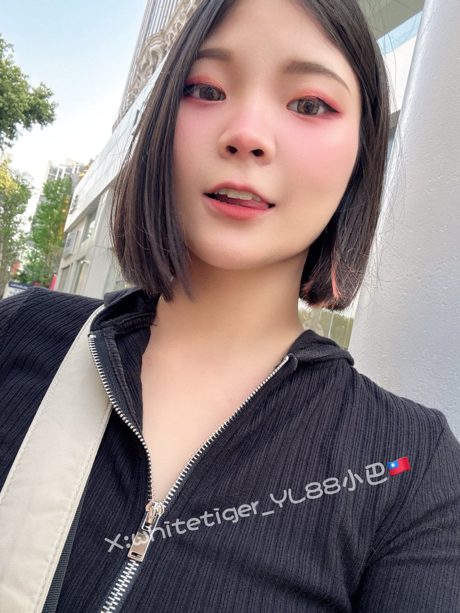 小巴🐈‍⬛台中男性熱蠟純除毛(價格在頂置文） tweet media