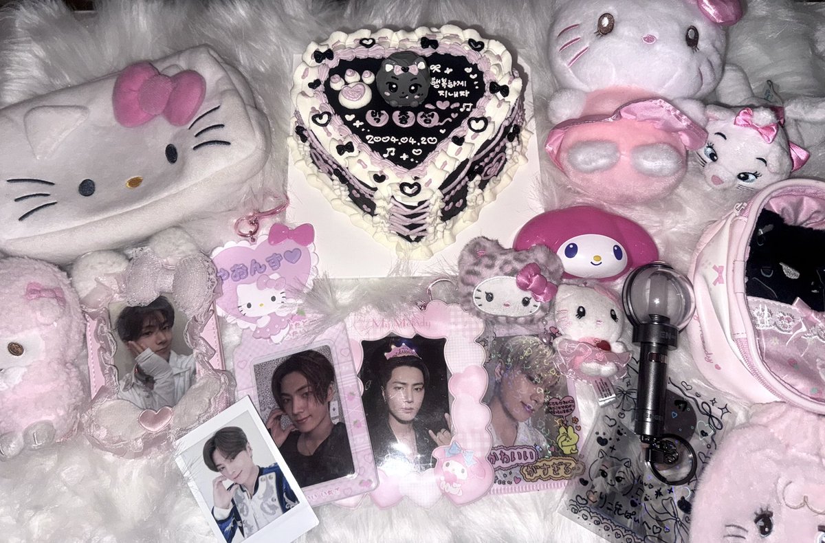 世界で1番大好きなジェイお誕生日おめでとう⸝⸝⸝💕ฅฅ

 #HAPPY_JAY_DAY  
 #이_순간_종성의_세계야
#쫑쫑_걸음마다_좋은일만_가득