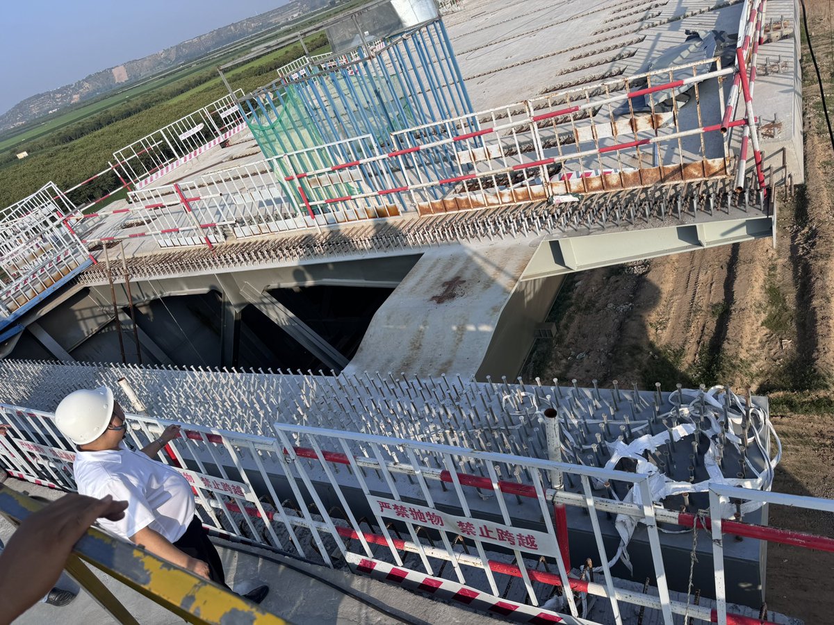 Мандарваа tweet media