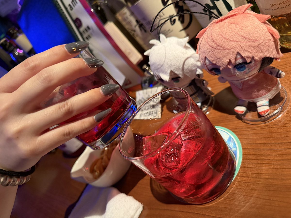 rate24_alcm's tweet photo. 昨日は友人共々あるけみにてお世話になりました！！
鍛高譚はちゃんと皆の協力の元2本飲み干しました！たいへん美味しかった！！

リクエスト曲も全部聞けて満足💕

久しぶりに皆とお会いできて嬉しかったし、大型新人も2人程お会いできてコレからも楽しみですね！！

また遊びに行きますね〜！！！ https://t.co/2iGF1Dr0wn