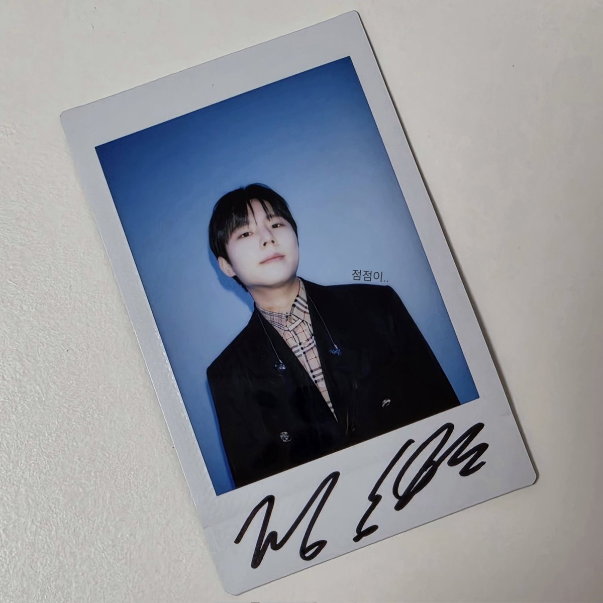 모든날이 싸폴 왓더욤ᰔᩚ

@ 우리할아버지 옷장 턴게 니네오빠였구나 *발
 ㄴ ㅜㅜ