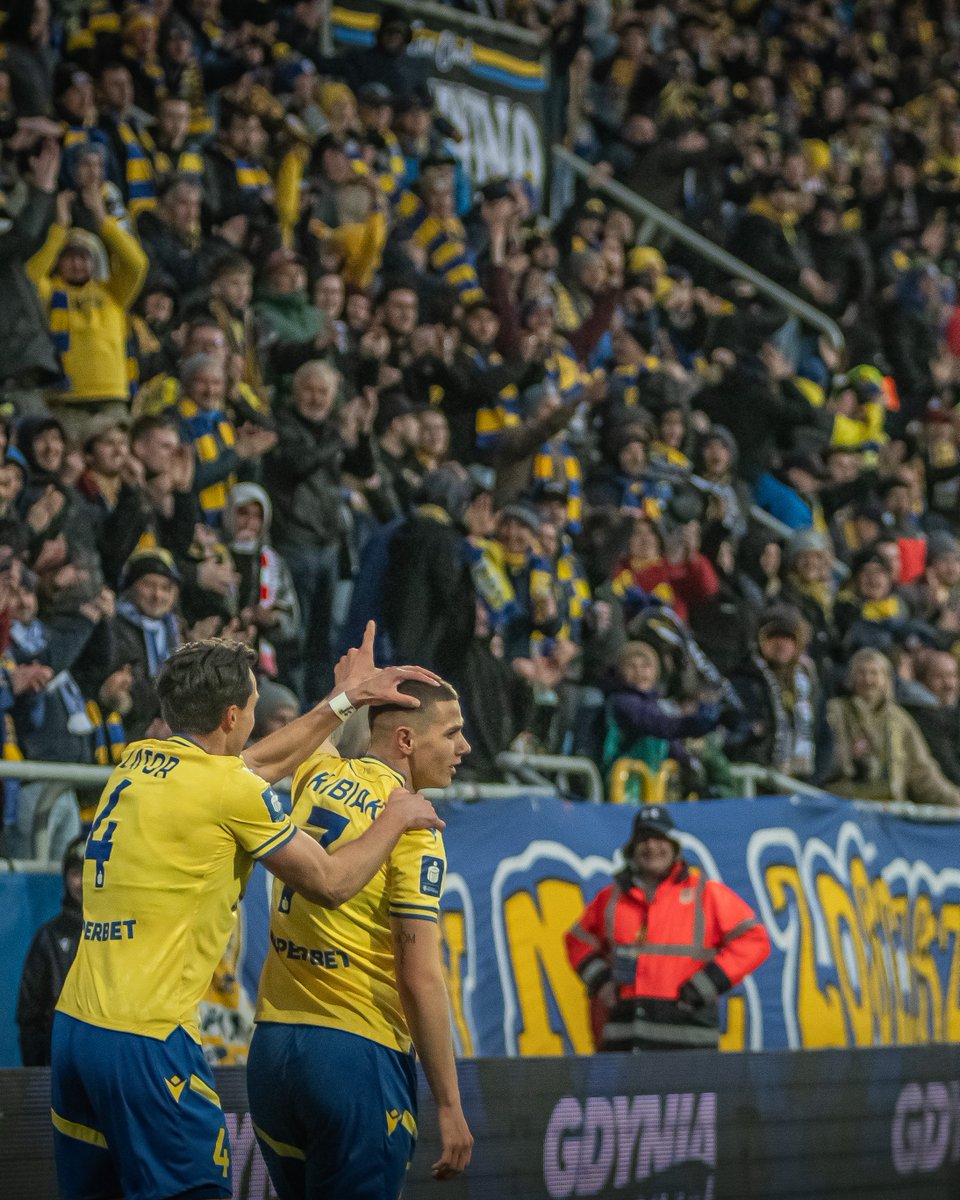 Arka Gdynia tweet media